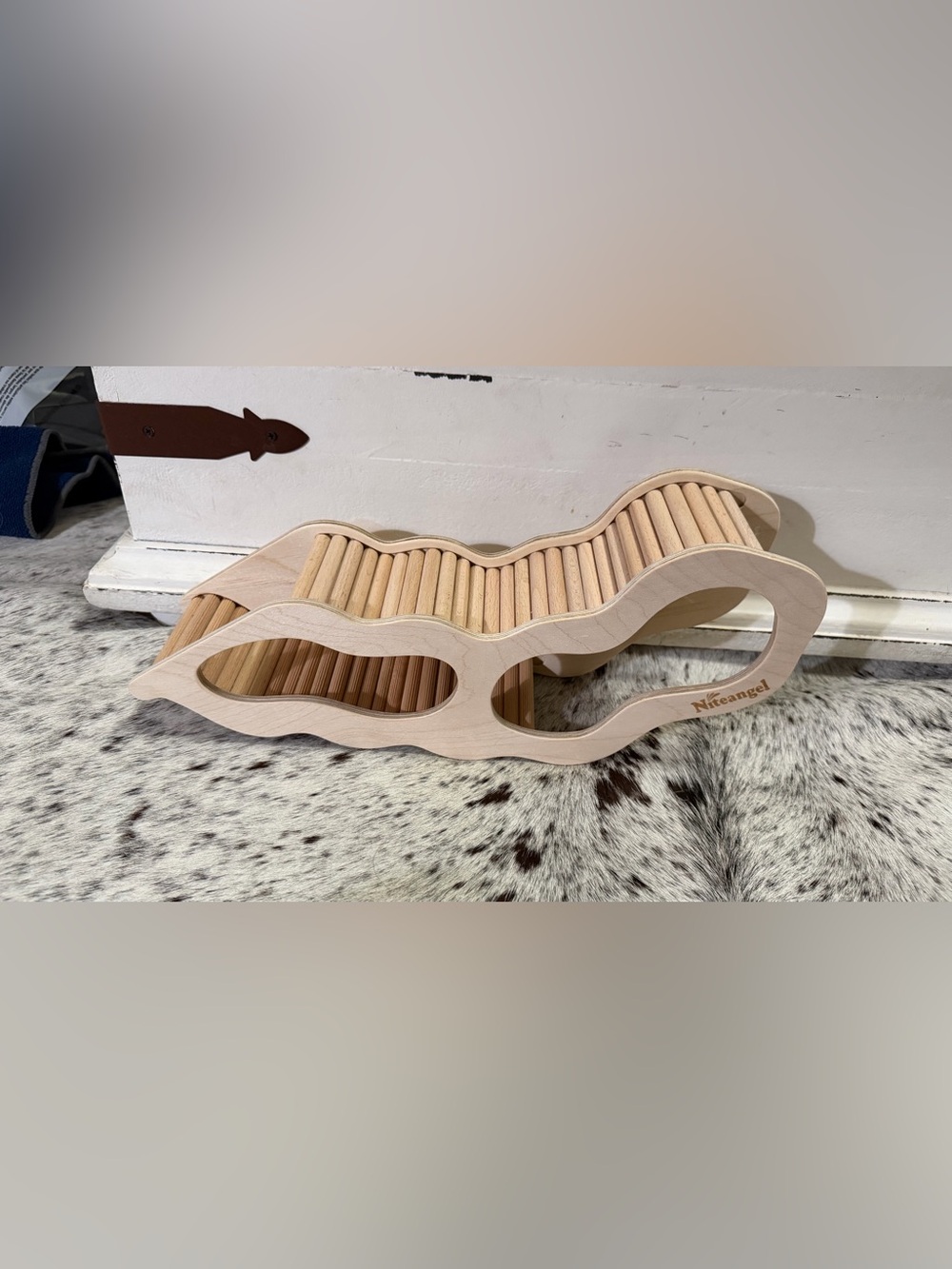 Niteangel Wooden Curved Pet Ramp / Lounger in Natural Wood